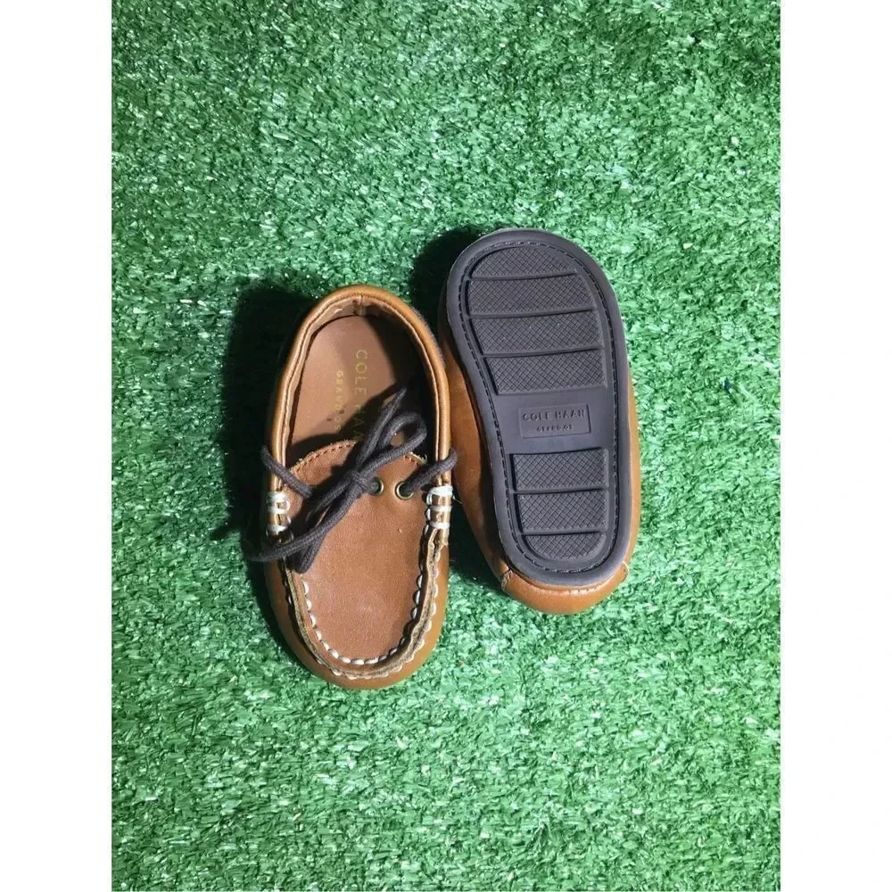 Kids/toddlersCole Haan loafers/moccasins size 4 brown church casual wedding